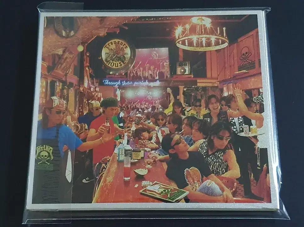 B'z 비즈 베스트 앨범 The Best Treasure 트레저 음반