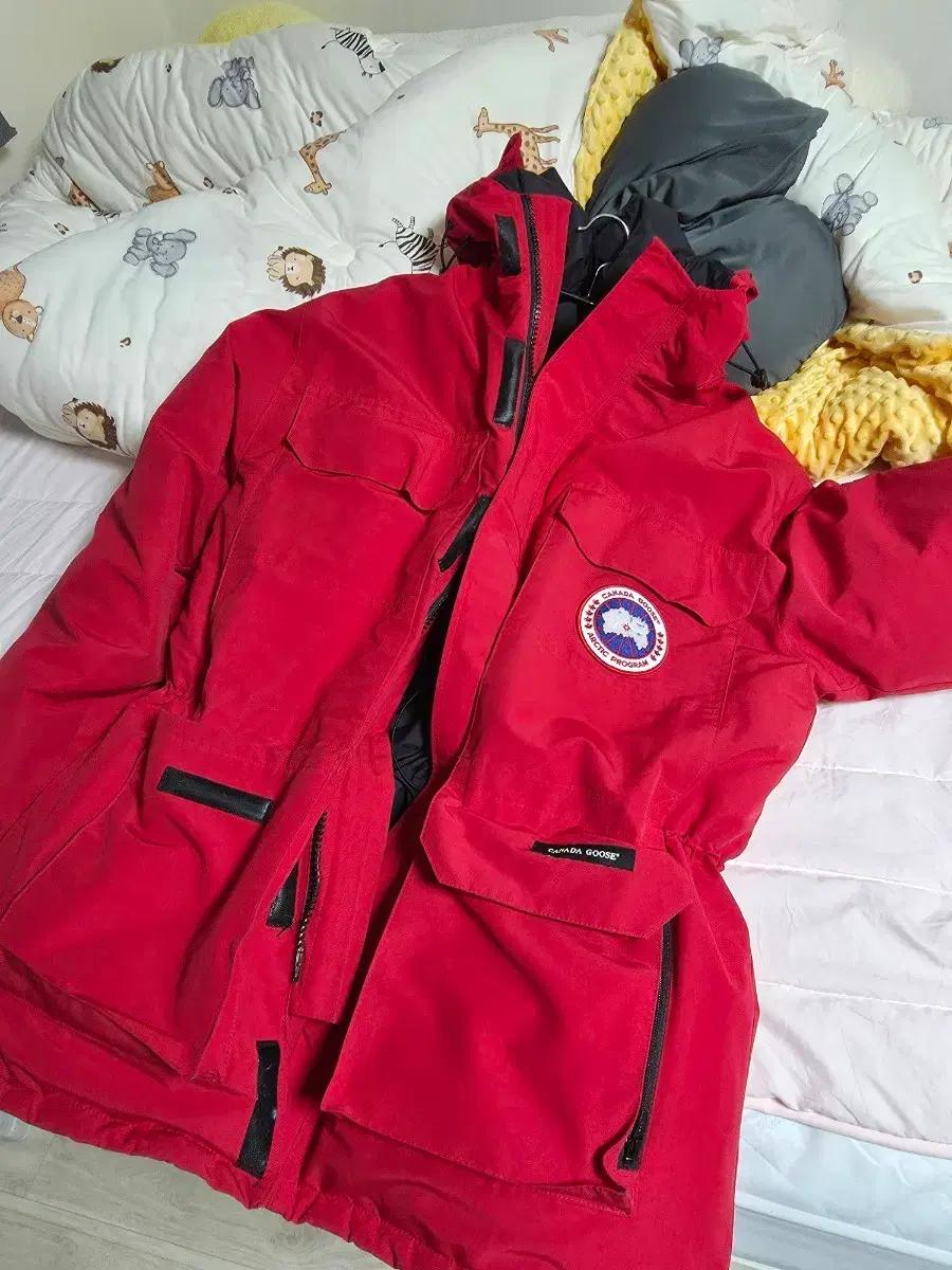 캐나다구스 EXPEDITION PARKA 2051M
