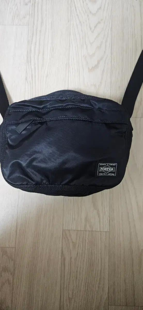 요시다 포터 프레임 숄더백(정품/미사용)