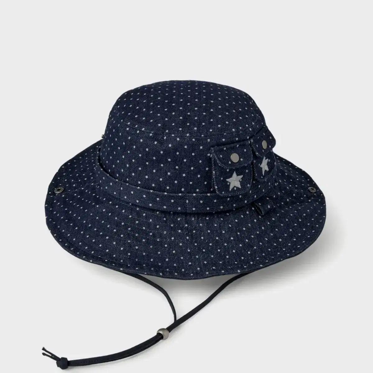 에이이에이이 SAFARI BUCKET HAT [MID BLUE]