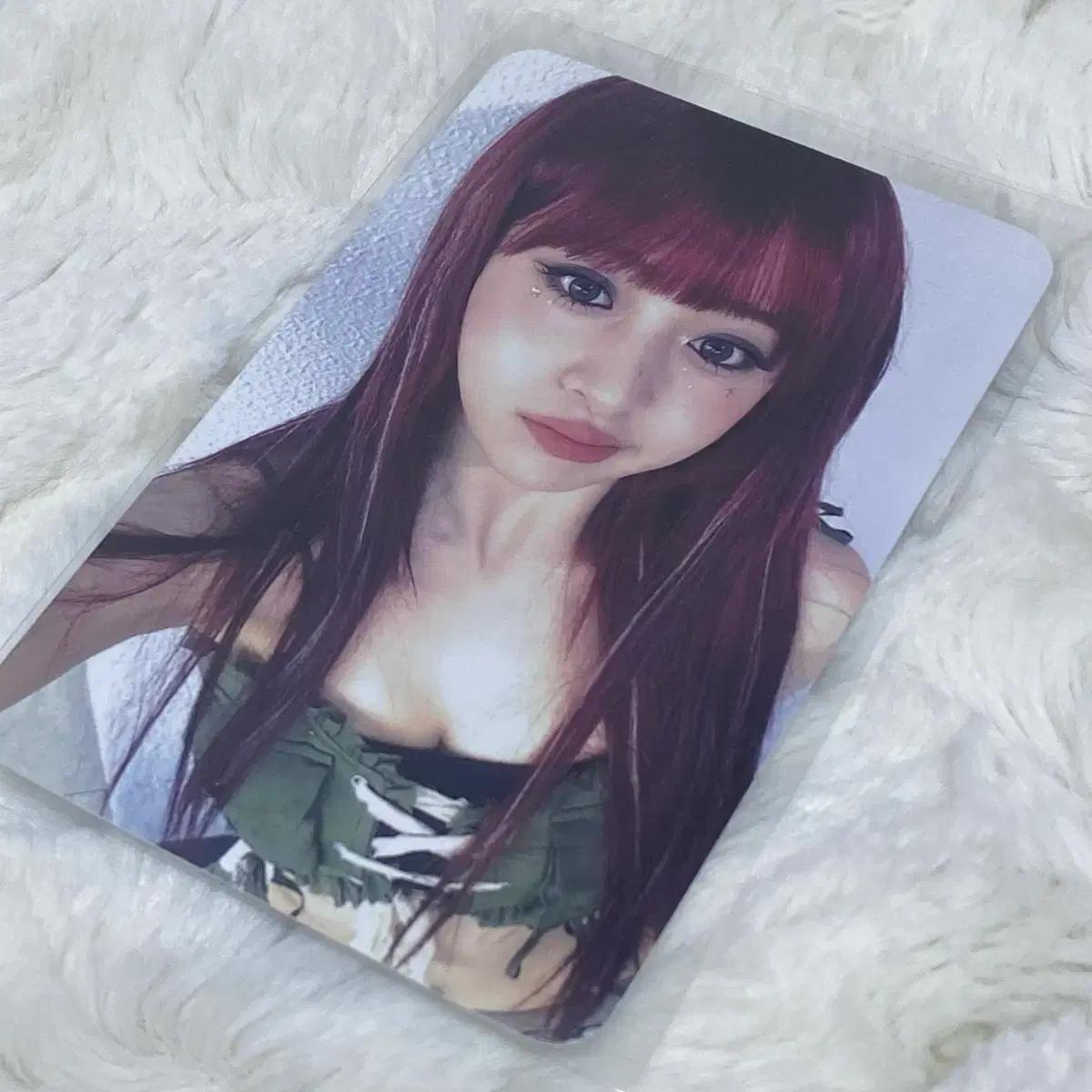 르세라핌 윤진 허윤진 후즈팬 럭드 럭키드로우 미공포 포카 포토카드