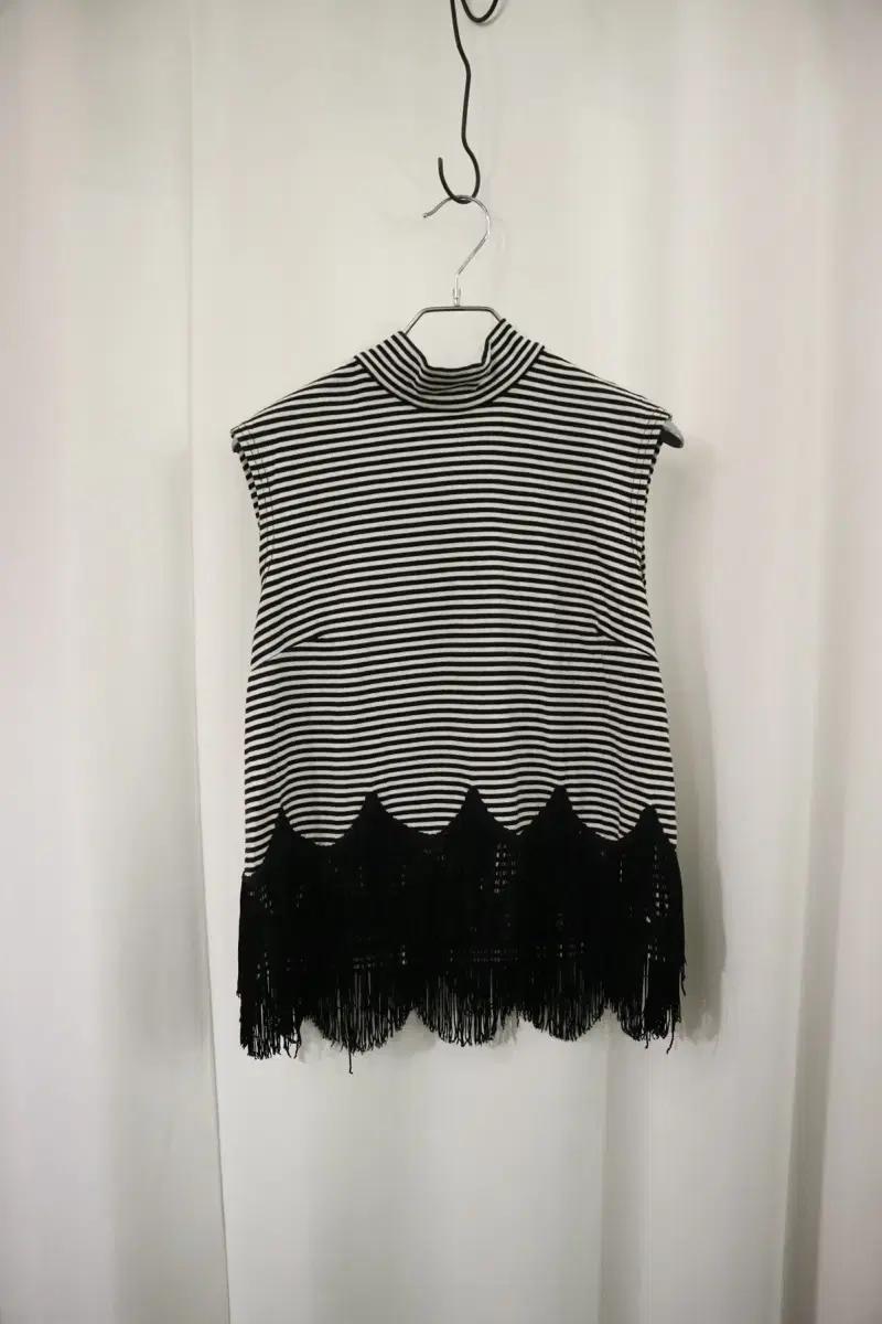 Marc Jacobs 마크 제이콥스 프린지 탑