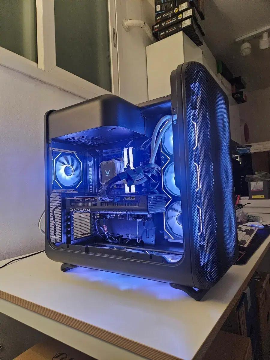 9800x3d/rx9070xt/hyte 고사양 본체