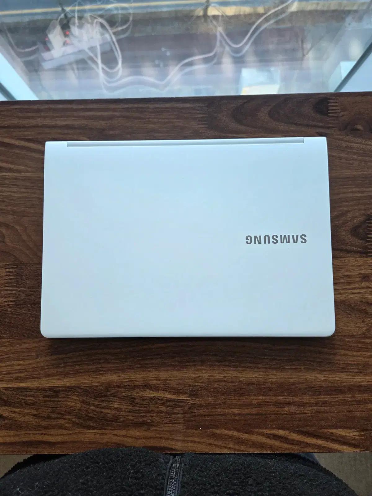 (가성비 노트북 중고) 삼성전자 노트북9 metal NT900X3L