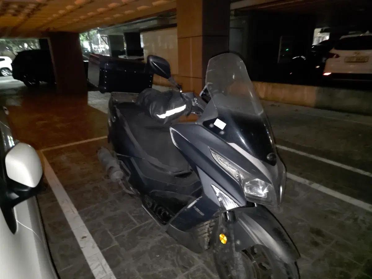 엑스타운125 21년식