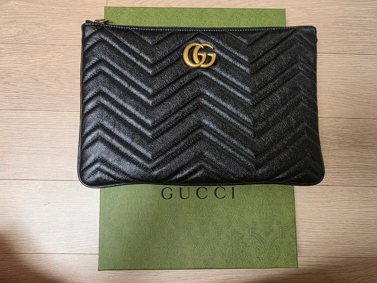 구찌 GUCCI 정품 마몽 마틀라세 클러치 판매(미사용 새제품)