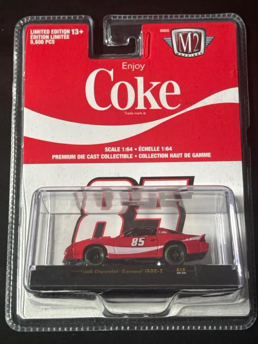 1:64 M2 코카콜라 85 쉐보레 카마로 IROC-Z