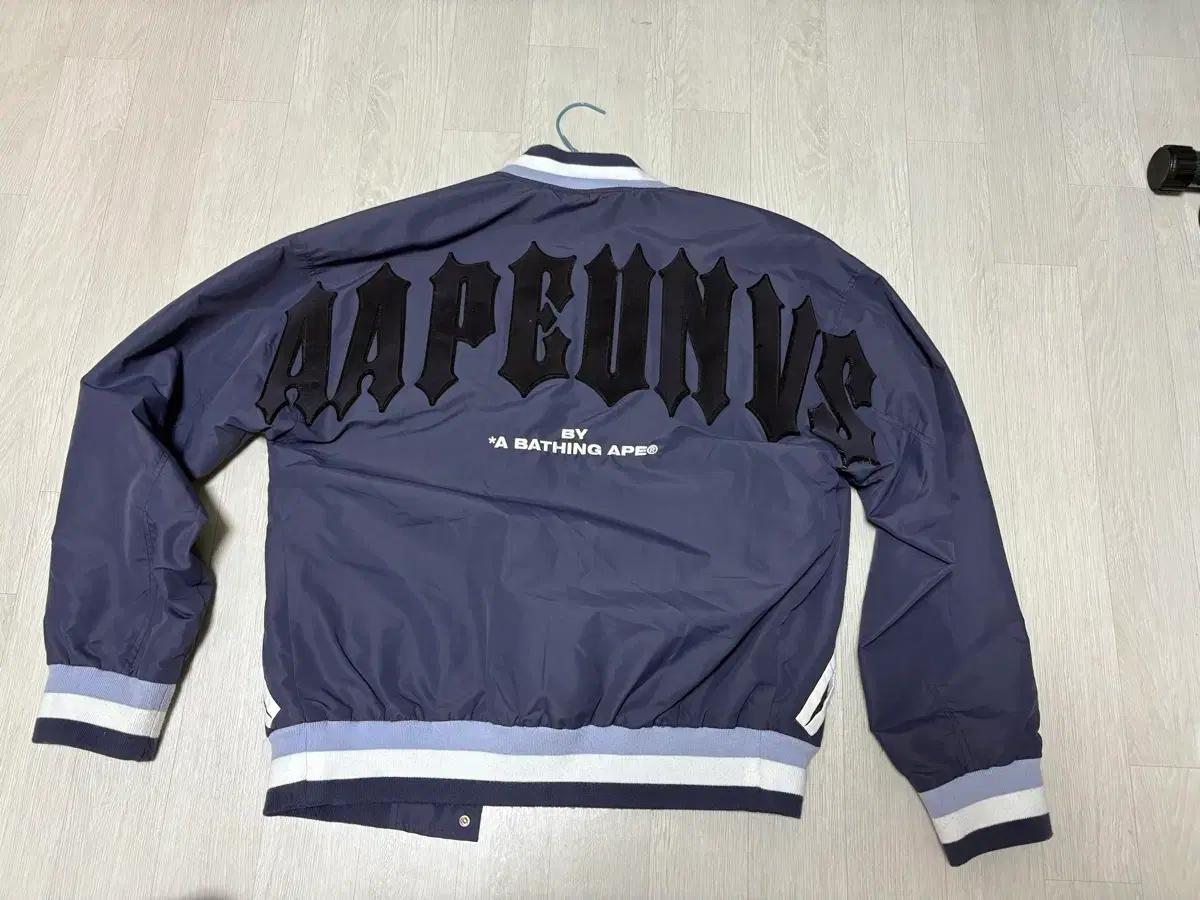 Aape 자켓 팝니다