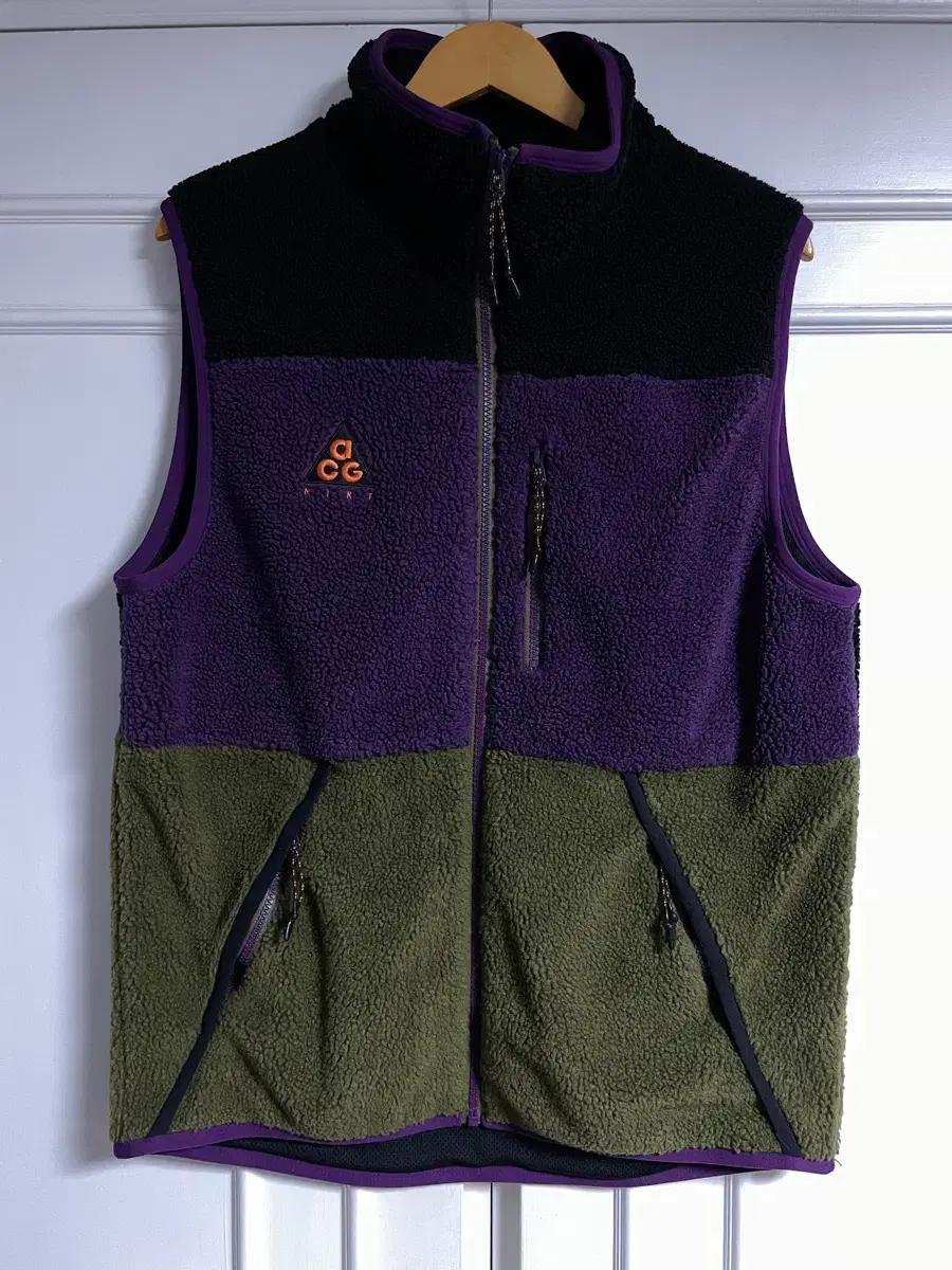 Nike ACG Multicolored Vest M