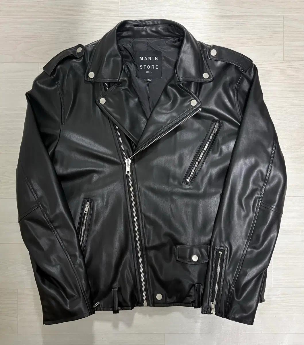 MANIN STORE 블랙 레더 라이더 자켓