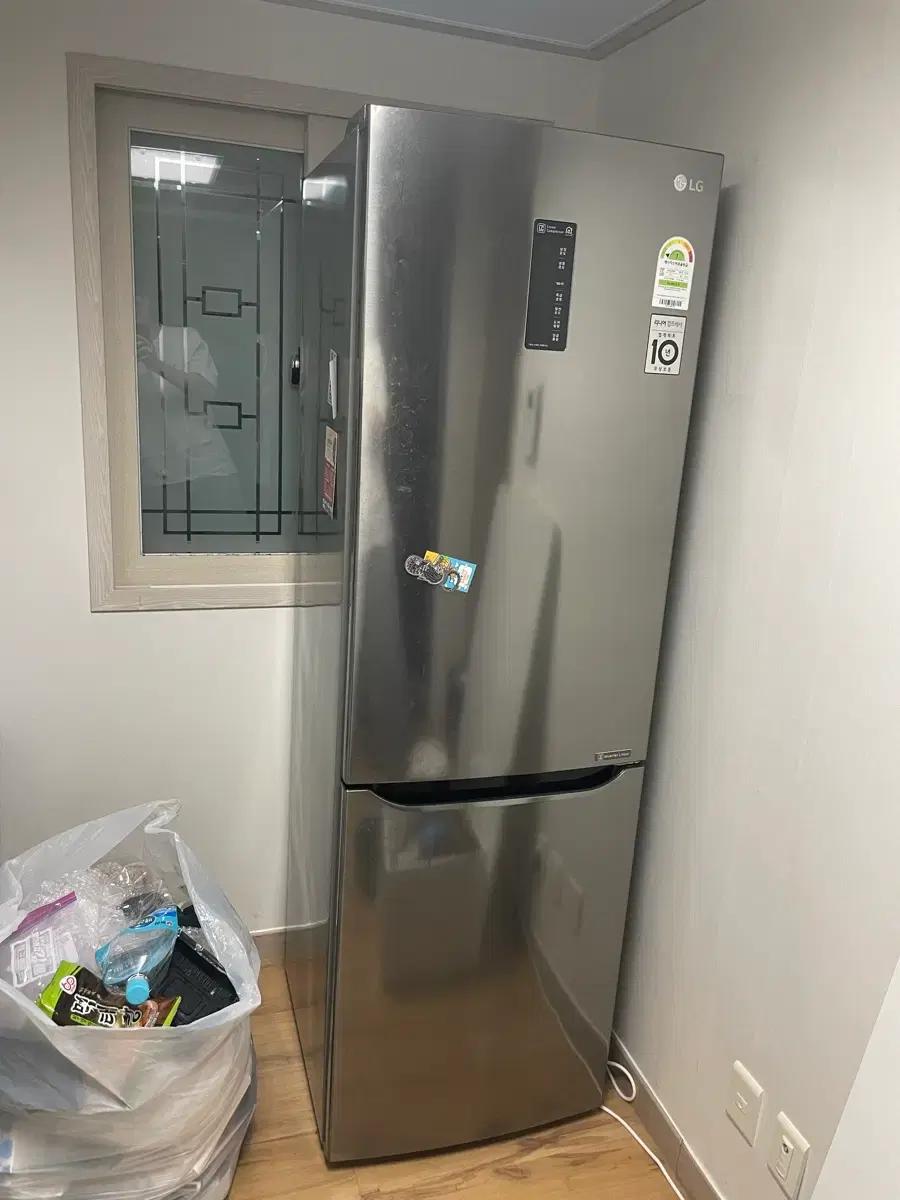 LG 냥장고 320리터