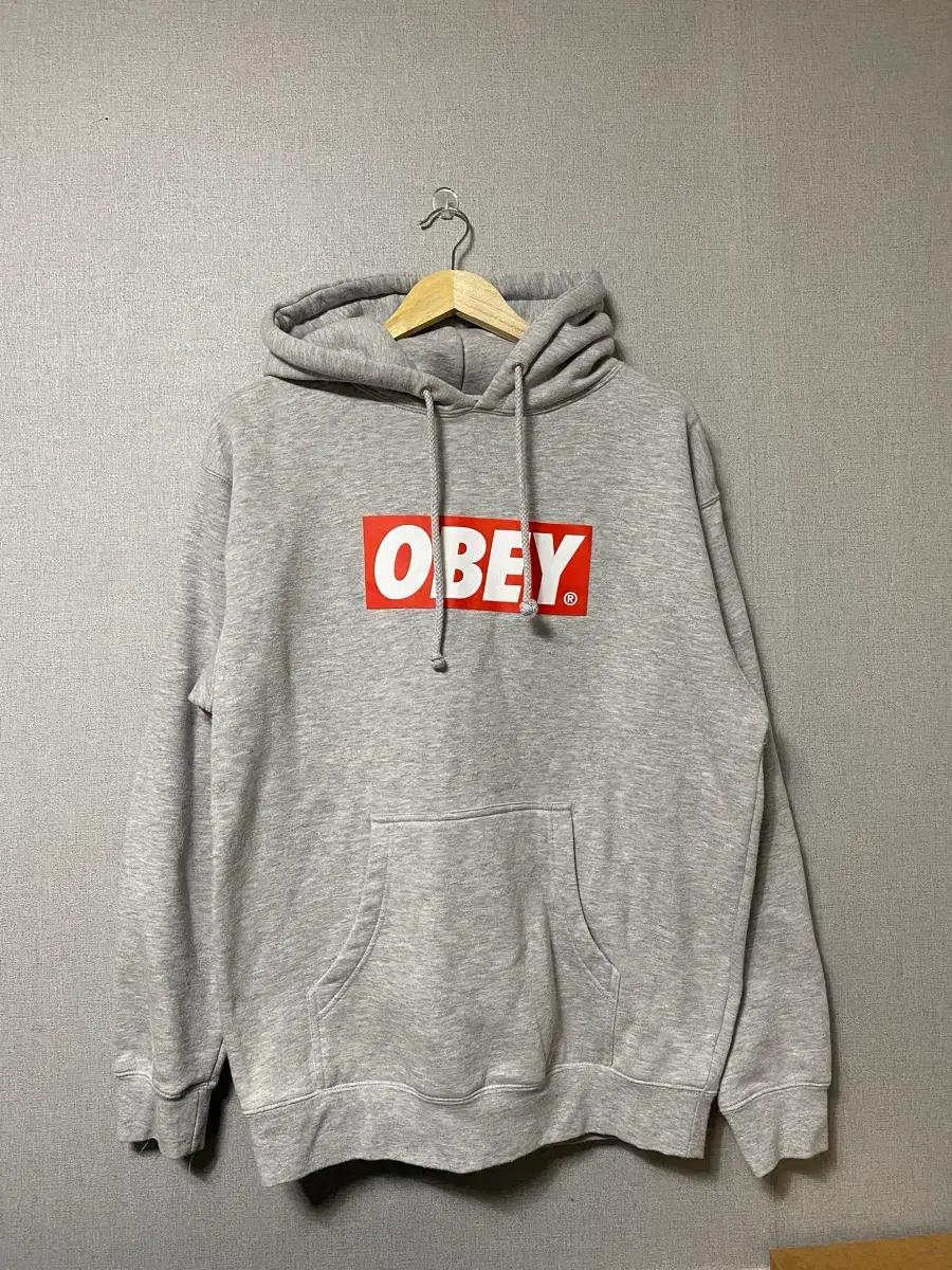 Obey 오베이 박스 로고 후드티