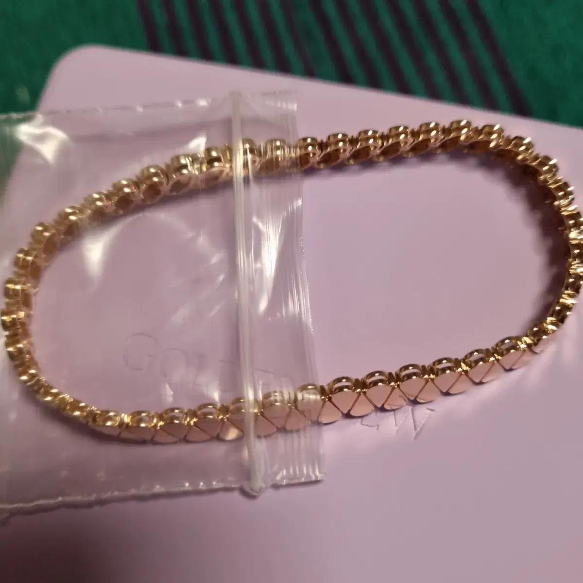 688만원(새상품)골든듀 듀이터널스 18k 팔찌 (로즈골드)