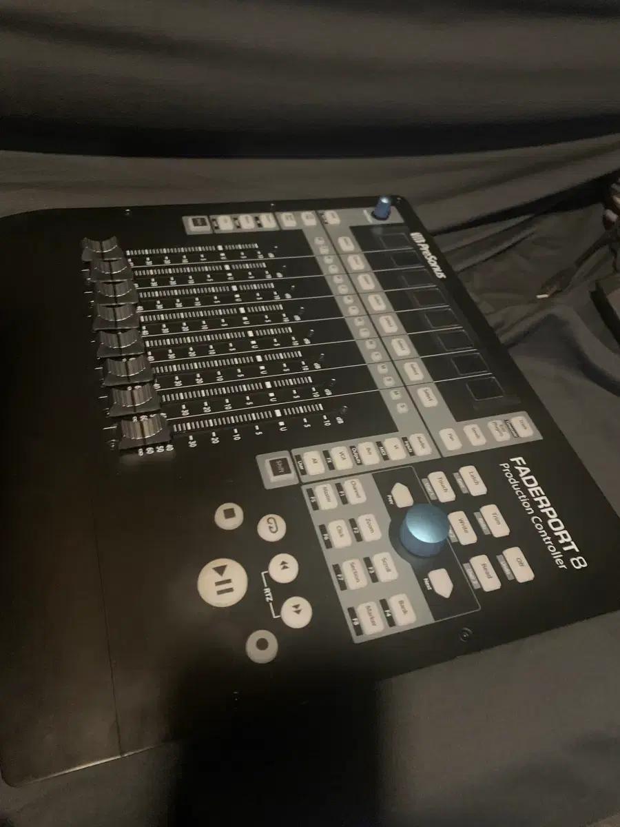 PreSonus FaderPort 8 컨트롤러 페이더포트8