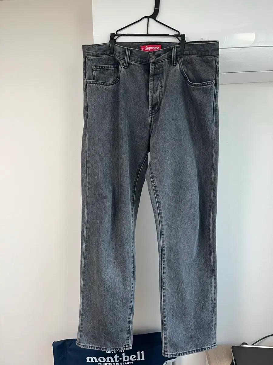슈프림 24SS 레귤러 진 34 supreme