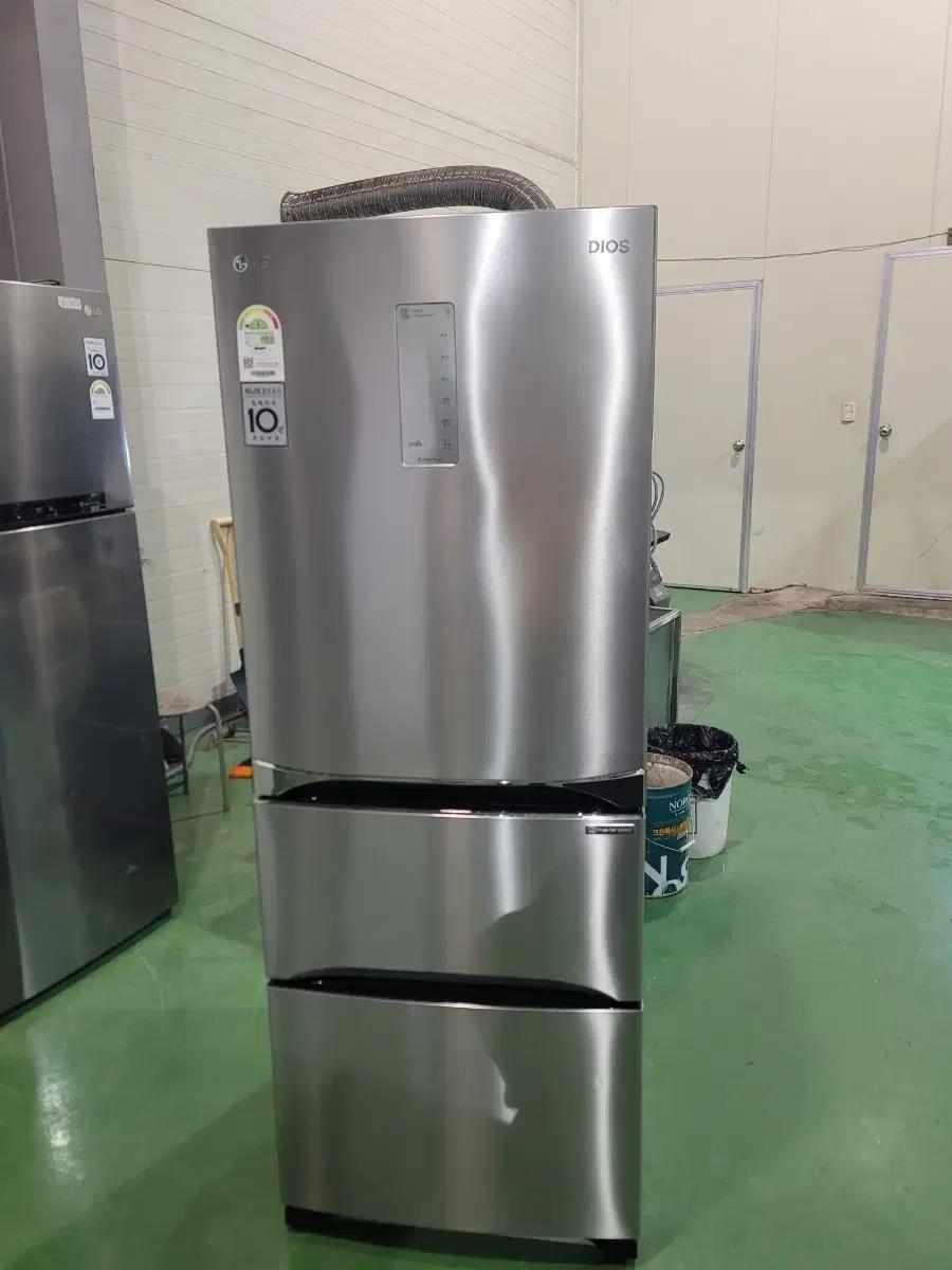 무료배송설치 LG DIOS 327L 김치냉장고상태좋아요.