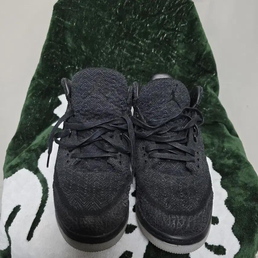 [NIKE] 남성 에어조던 3 레트로 플라이니트 300mm