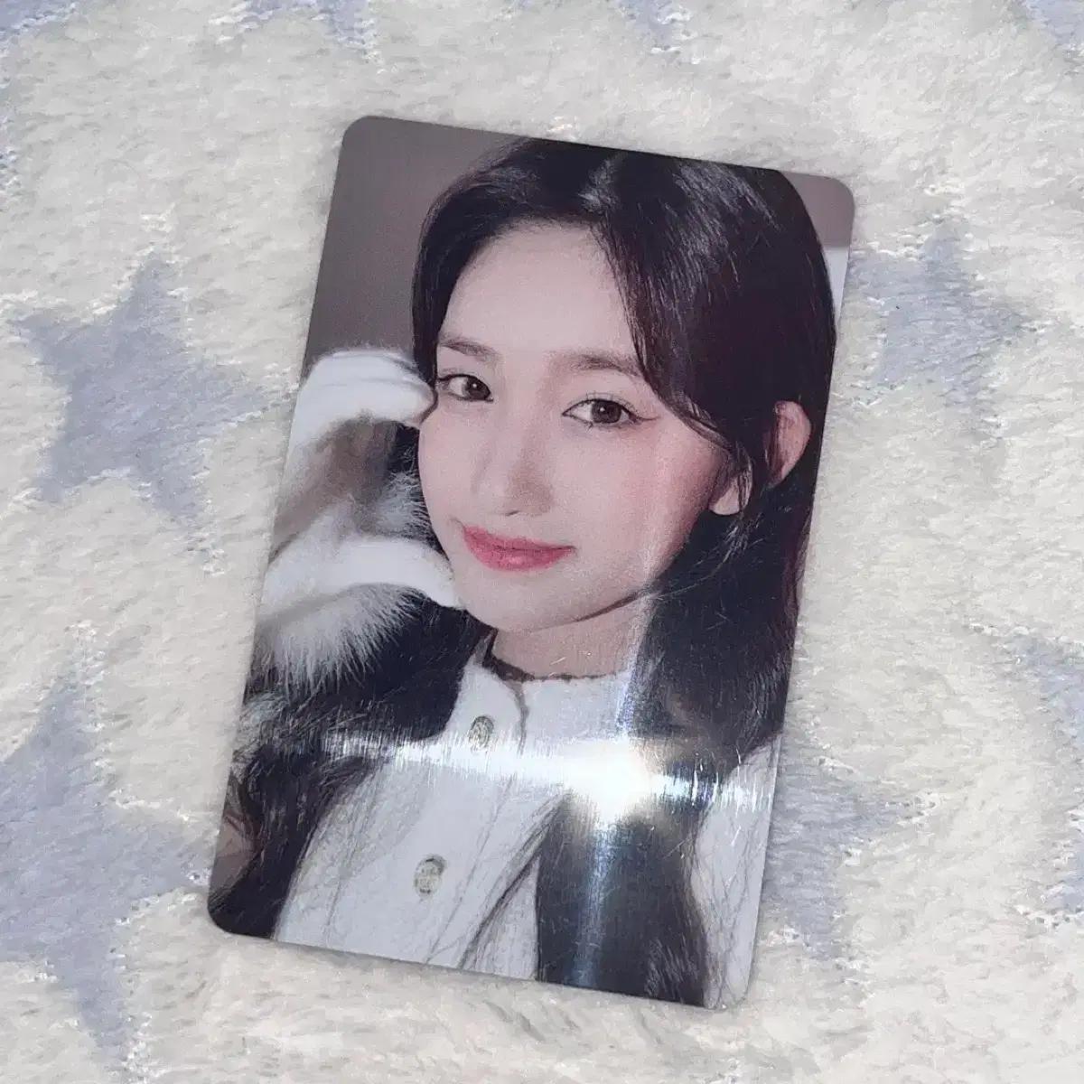 IVE 아이브 이서 일레븐 위드드 럭드 장갑이서 럭키드로우