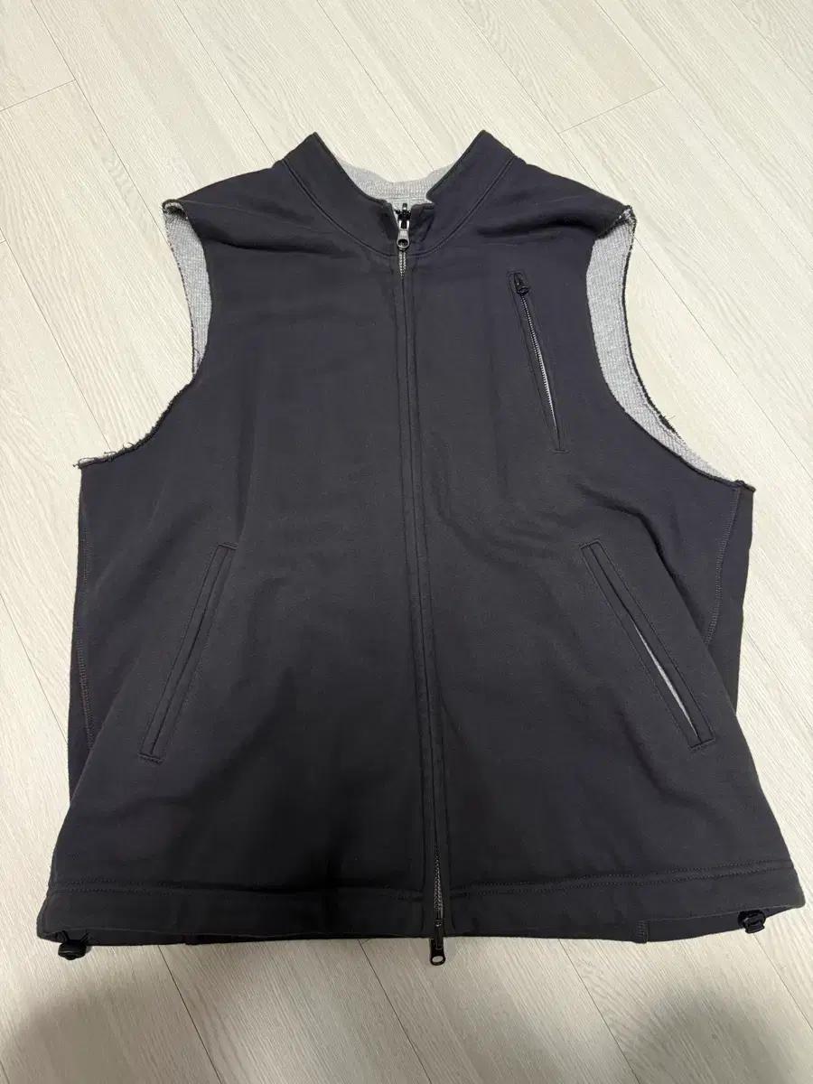 reversible jersey vest