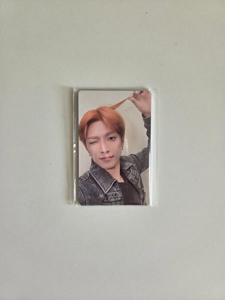 에이티즈 8room 팝업 룸스프레이 포토카드 set