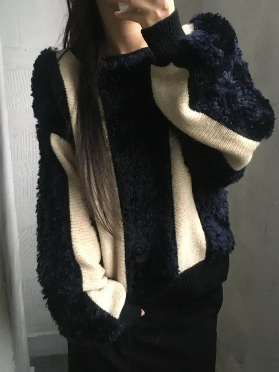 Toga Pulla 토가 풀라 스트라이프 울 스웨터