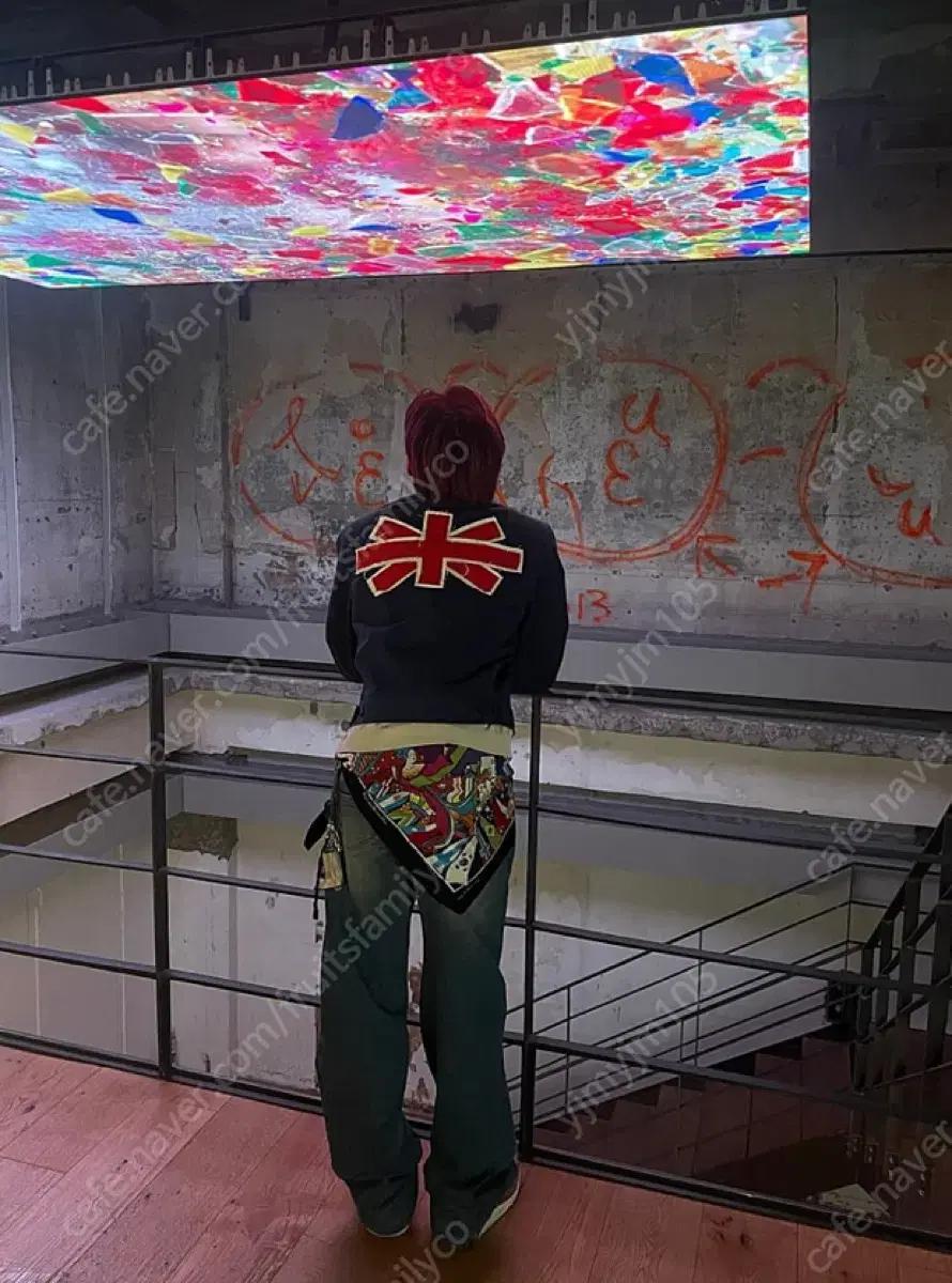 THEMUSEUMVISITOR 네이비 패치워크 자켓