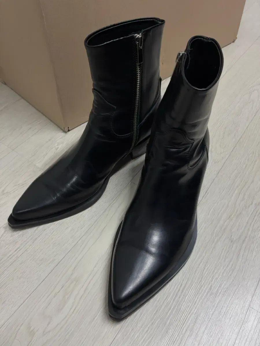 [250] 로스트가든 빅터 부츠 판매