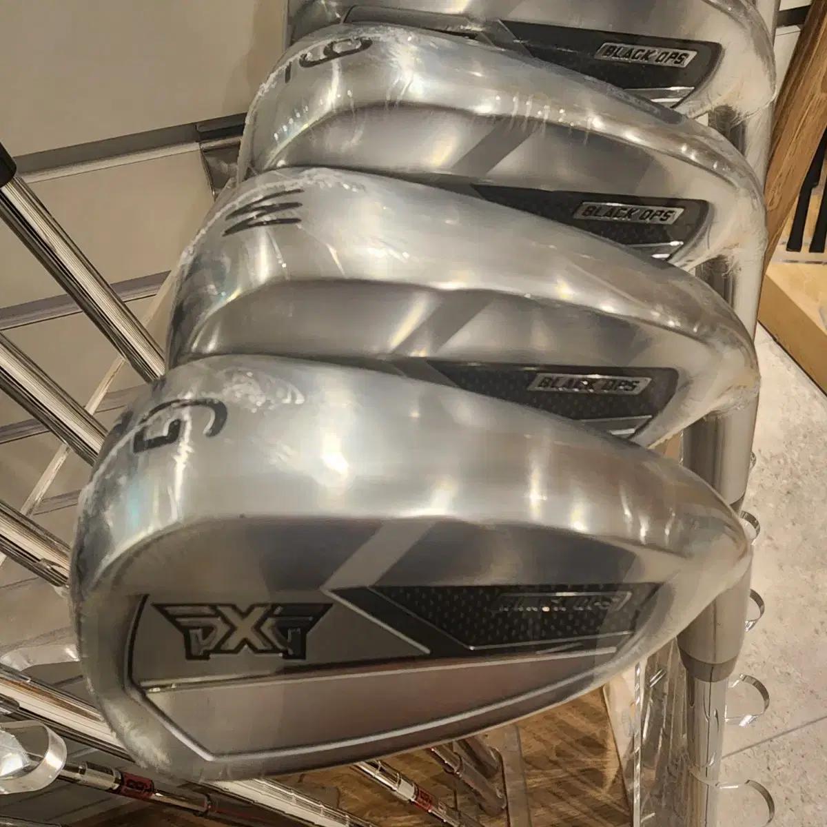 pxg 블랙옵스(카본샤프트)150=>107만원 7아이언세트 새상품
