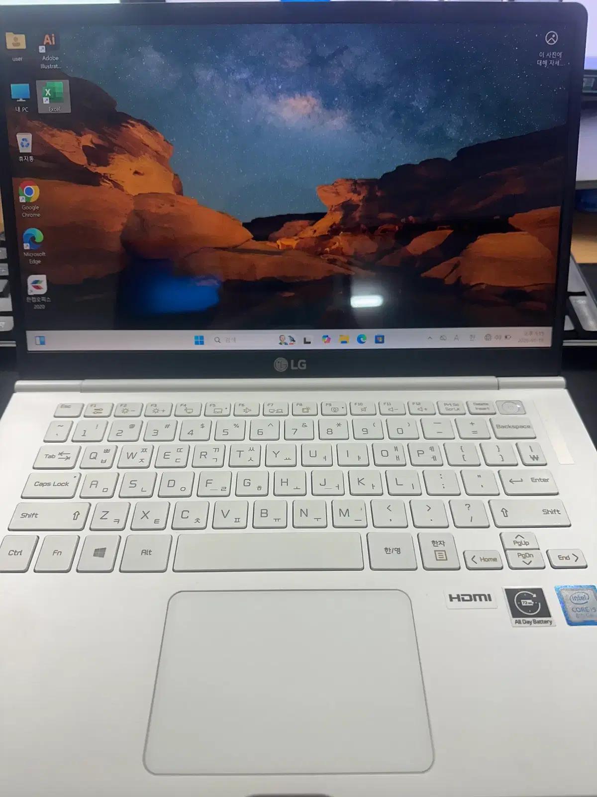 LG 그램 8세대 14Z980 i5-8세대 노트북 판매합니다