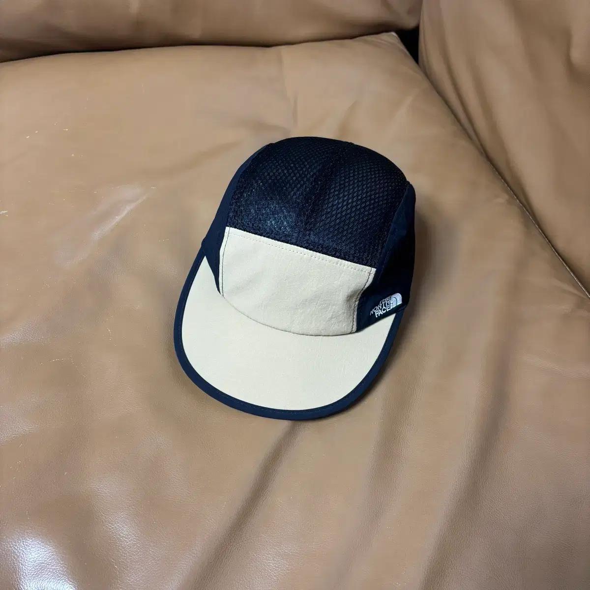 빔즈 빔스 노스페이스 러닝캡 캠프캡 모자 메쉬 탄 베이지
