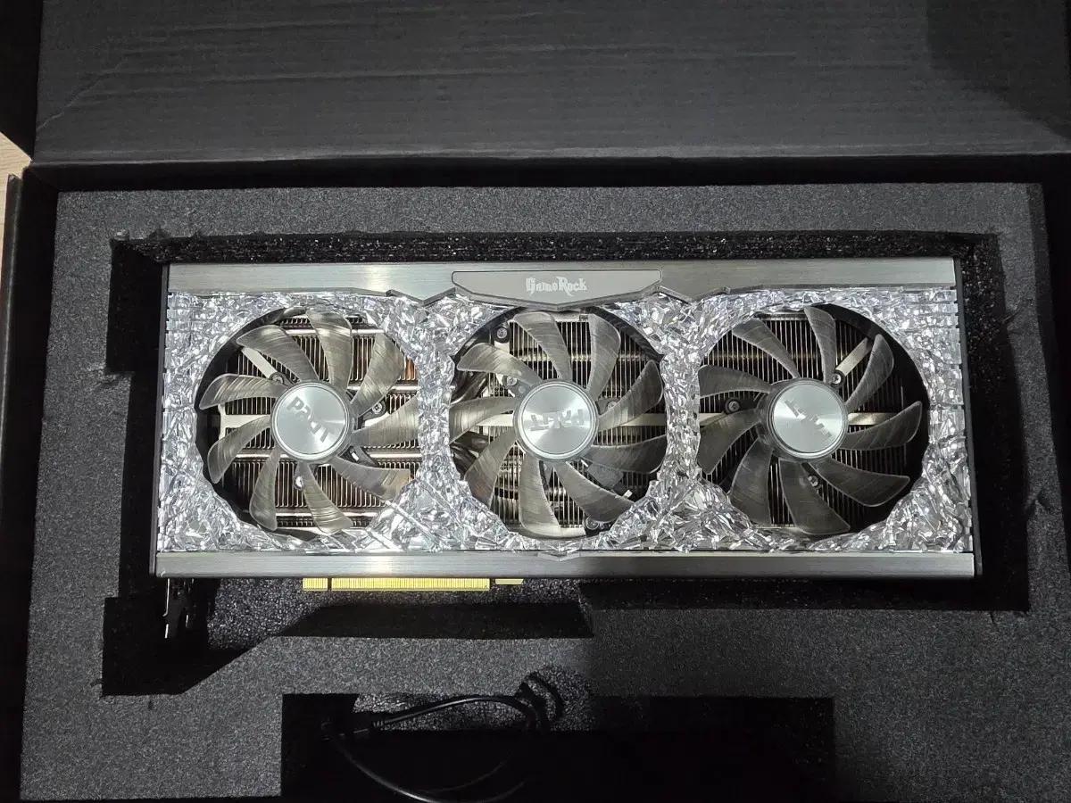 !한정판! GameRock 4070ti 12gb Classic 그래픽카드