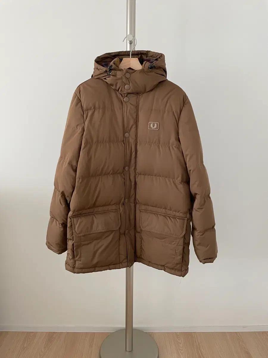 프레드페리(FRED PERRY) 덕다운 패딩