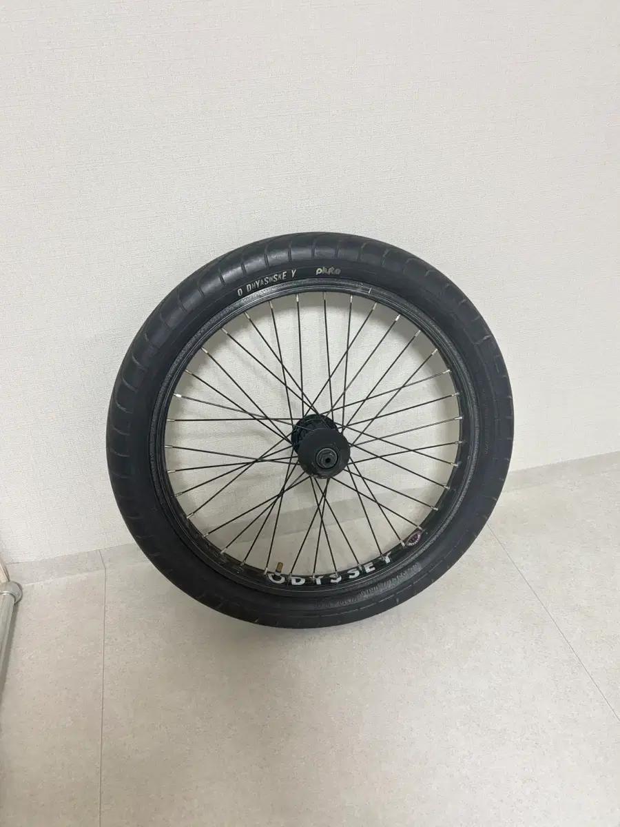 오디세이 쿼드란트 림 +클러치v2 프리코스터  Bmx 리어 휠