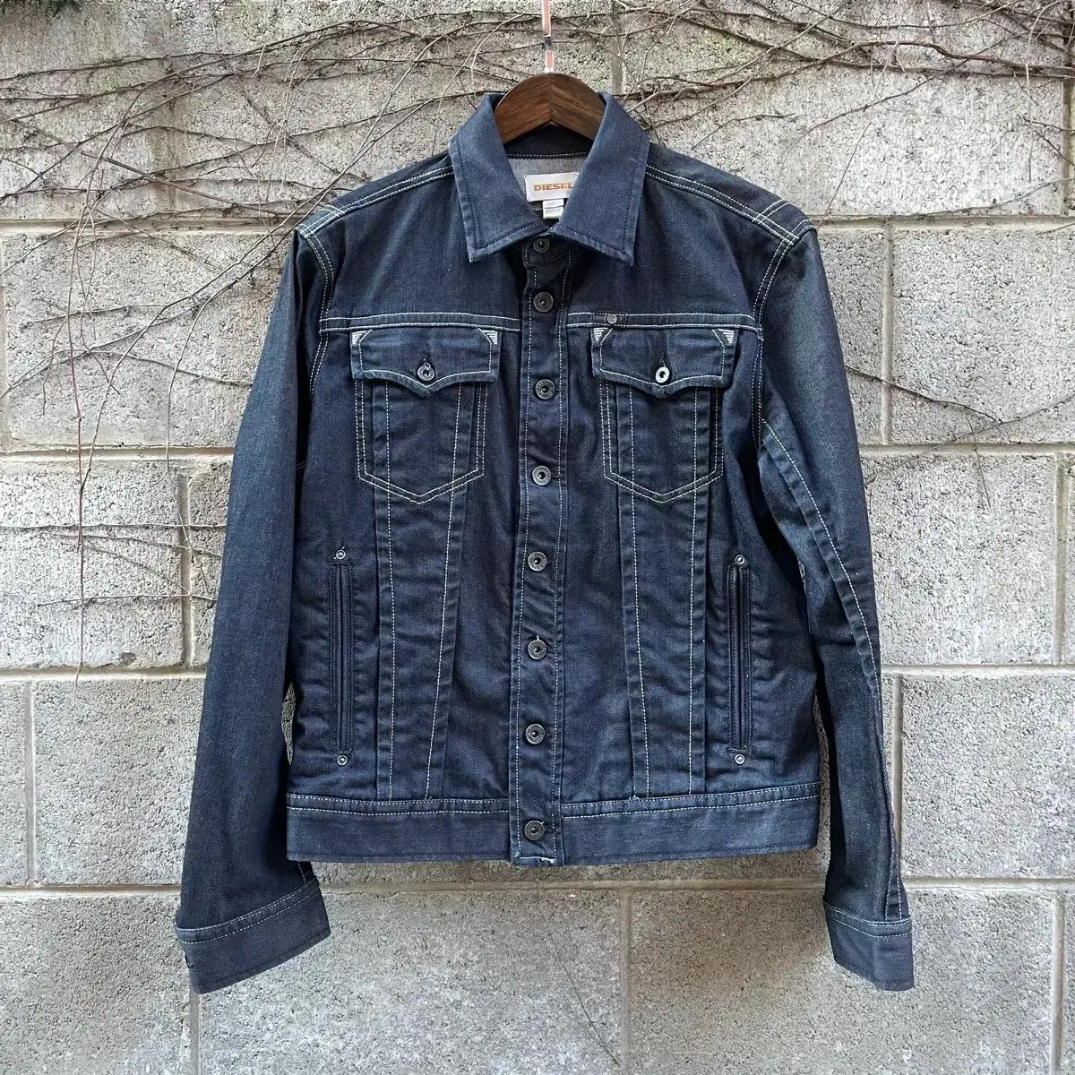 [L] DIESEL Denim Trucker Jacket