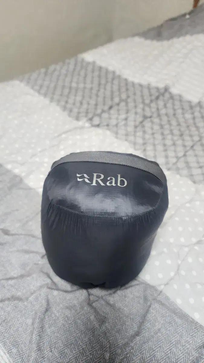 Rab 랩 아르고팬츠 L사아즈 블랙 팝니다