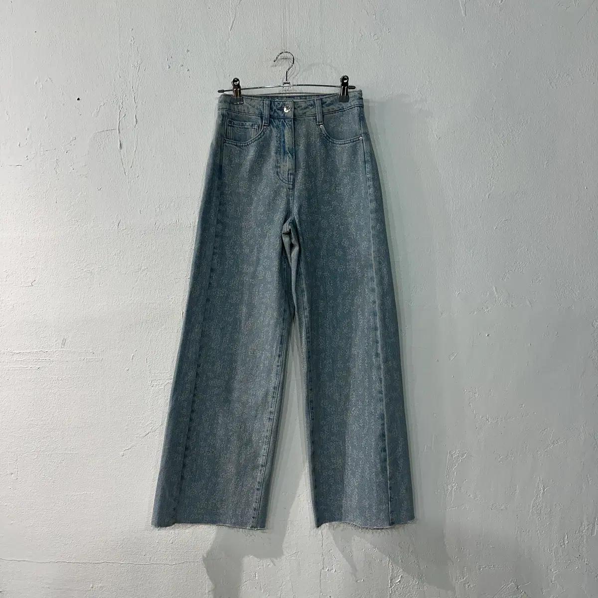 IRO 이로 TAKESH 데님 팬츠 25