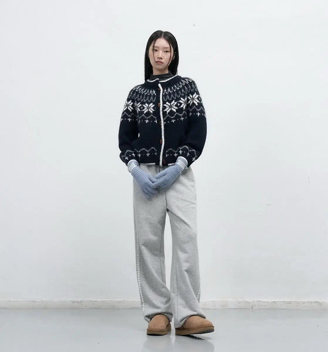 제너럴아이디어 노르딕 가디건 M 네이비