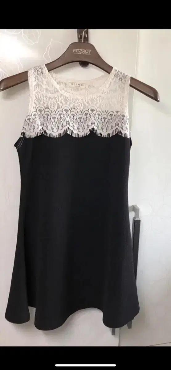 1st Dress 레이스 블랙 원피스(새 옷)
