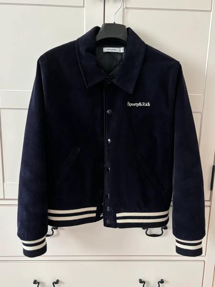 Sporty&Rich 코듀로이 바시티 자켓 네이비 항공점퍼 야구점퍼