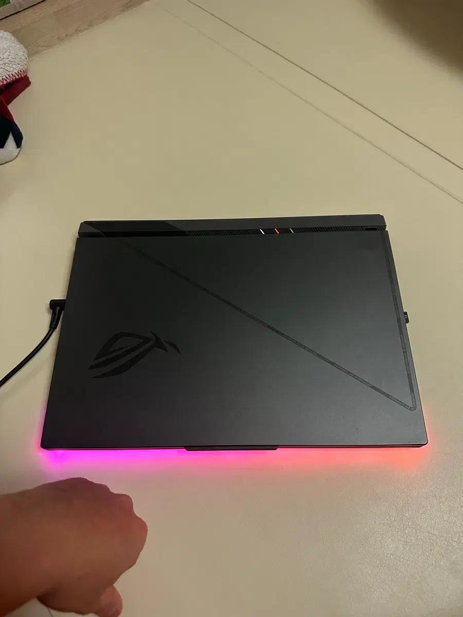 아수스rog strix i7 13세대 4060 렘16 nvme1tb