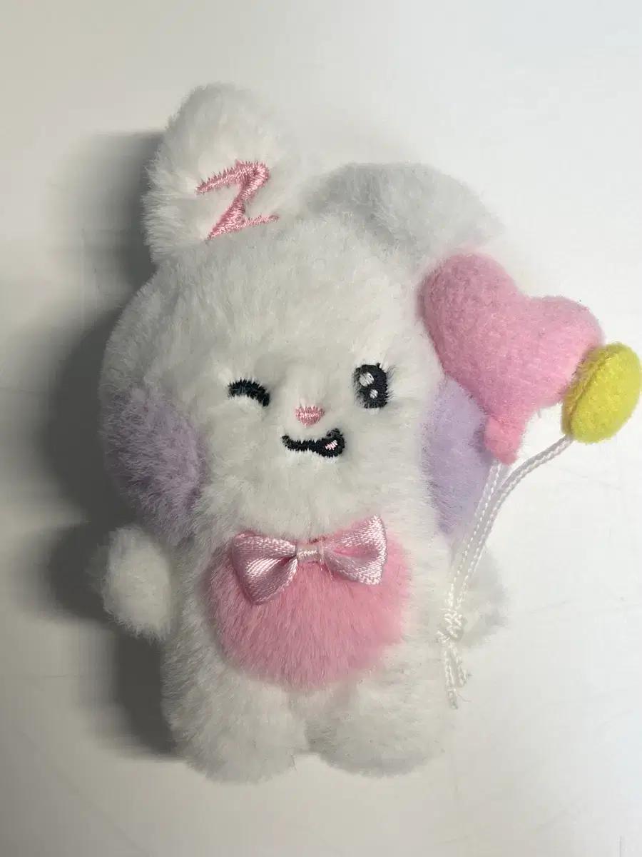 제로베이스원 유니니 한유진 제베원 인형