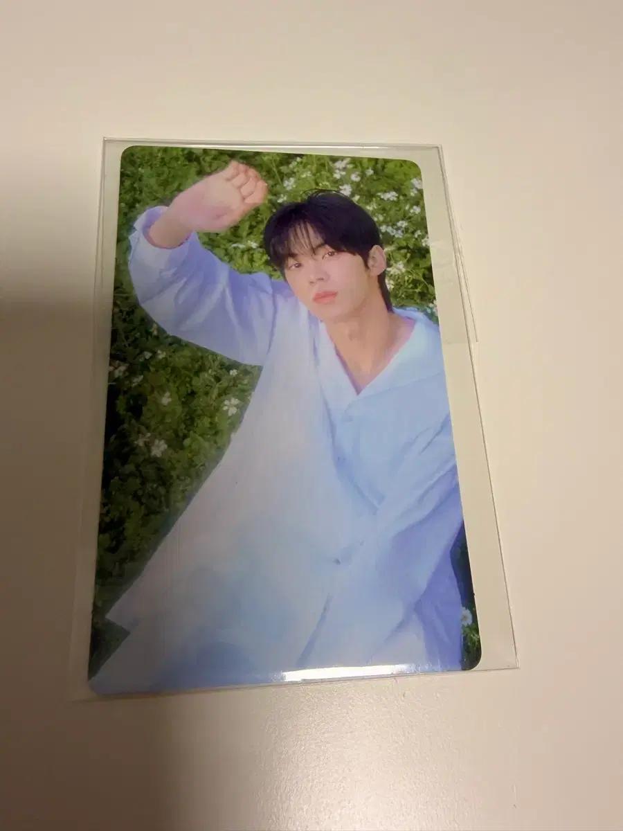 투어스 포카 경민 지훈 도훈 영재 신유