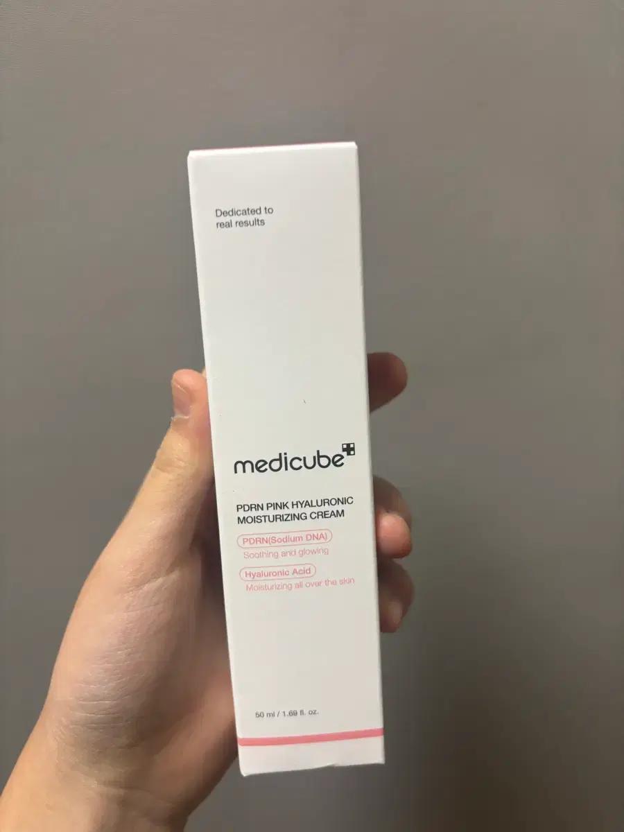 메디큐브 PDRN 핑크 히알루로닉 크림 50ml