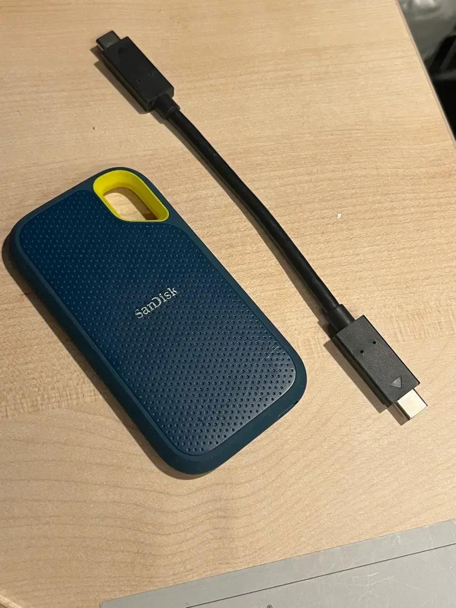 샌디스크 SSD extreme portable 2tb 네이비