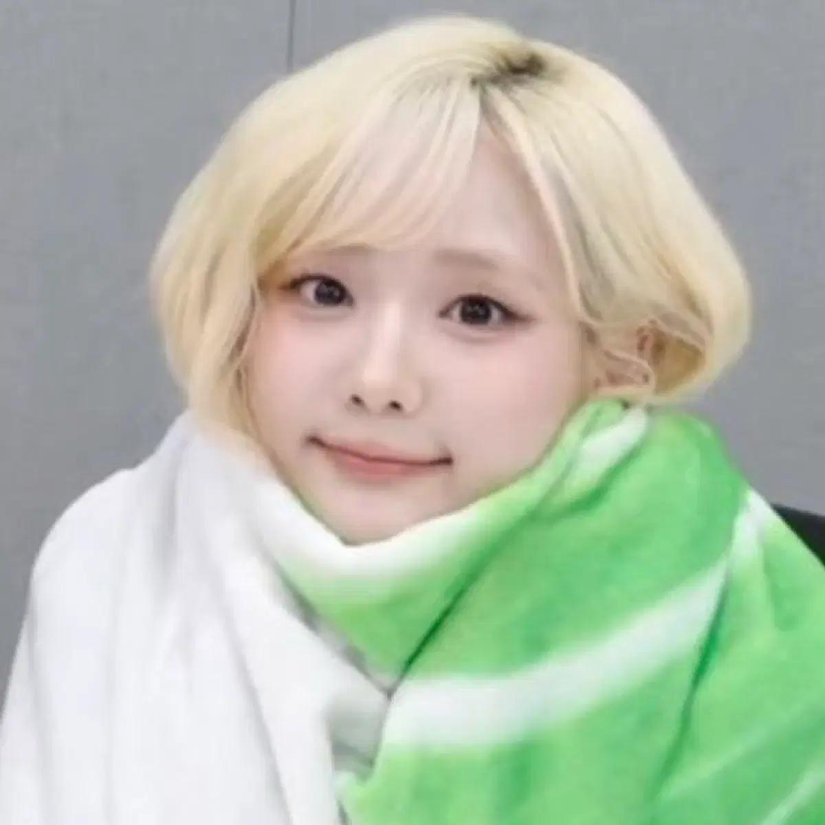 트리플에스 tripleS 윤서연 디지털 옵젝 오브젝트 구합니다