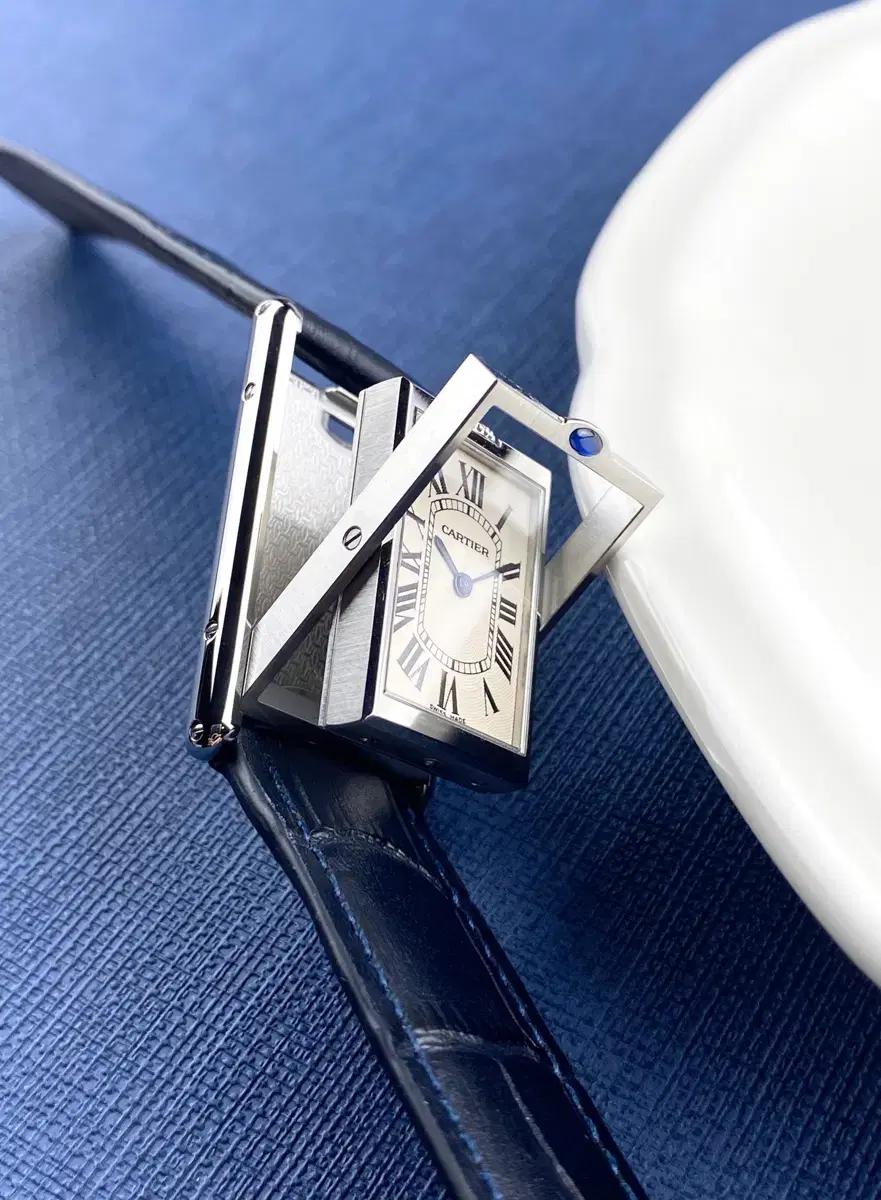 RM님 CARTIER TANK BASCULANTE MECANIQUE