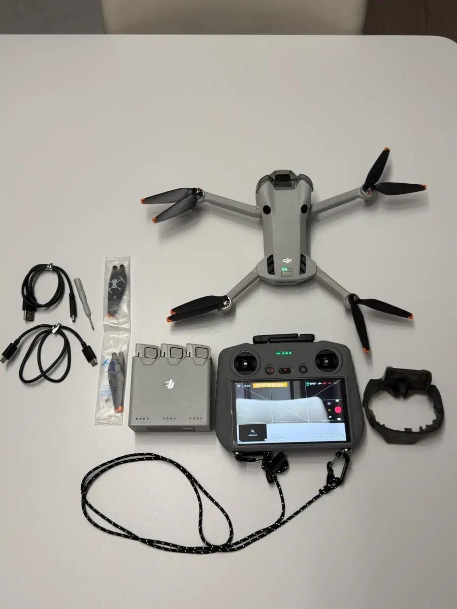 DJI 미니4 프로 플라이모어 콤보 배터리 4개