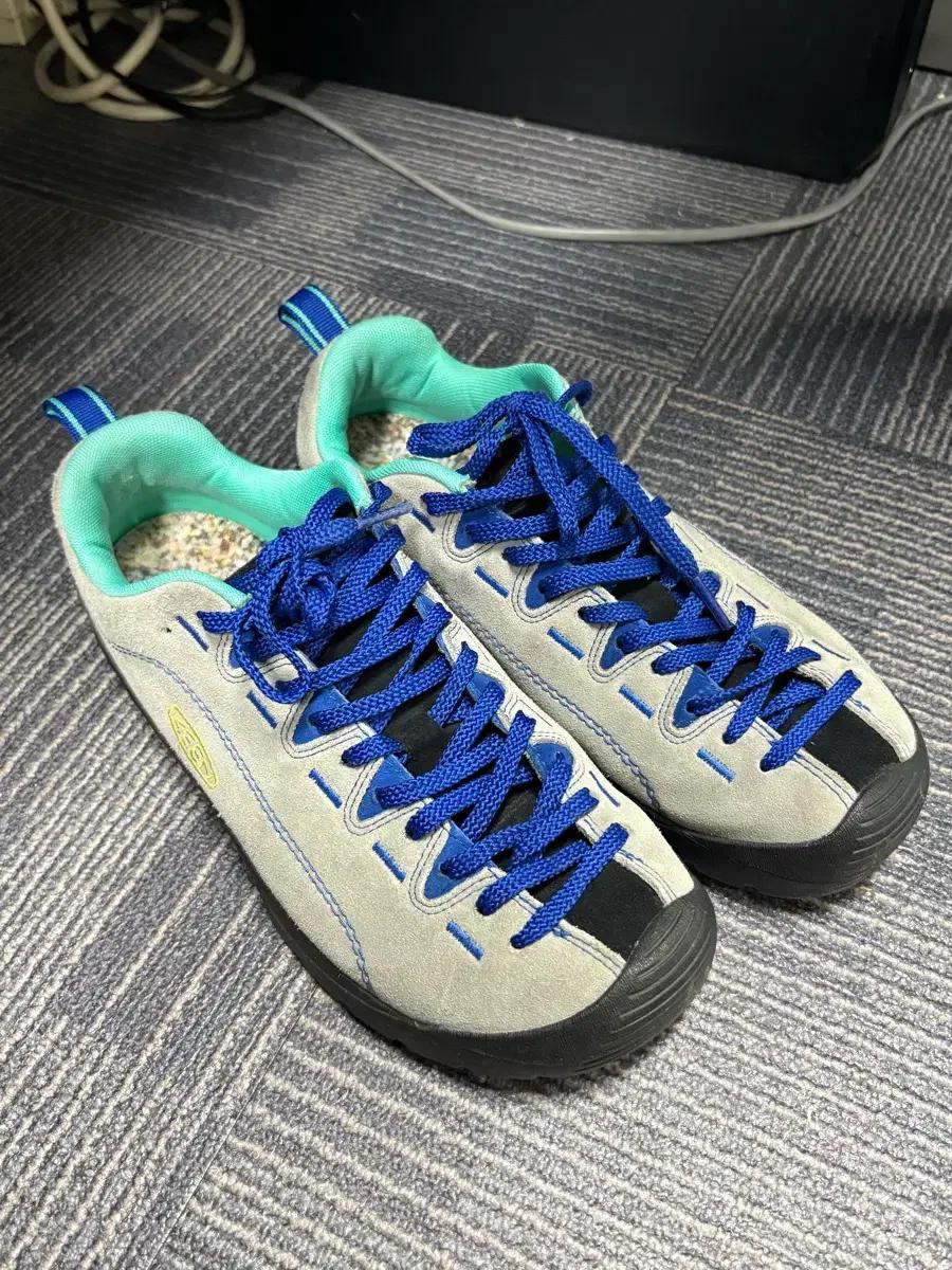 킨 KEEN 재스퍼 mmlg 콜라보 260