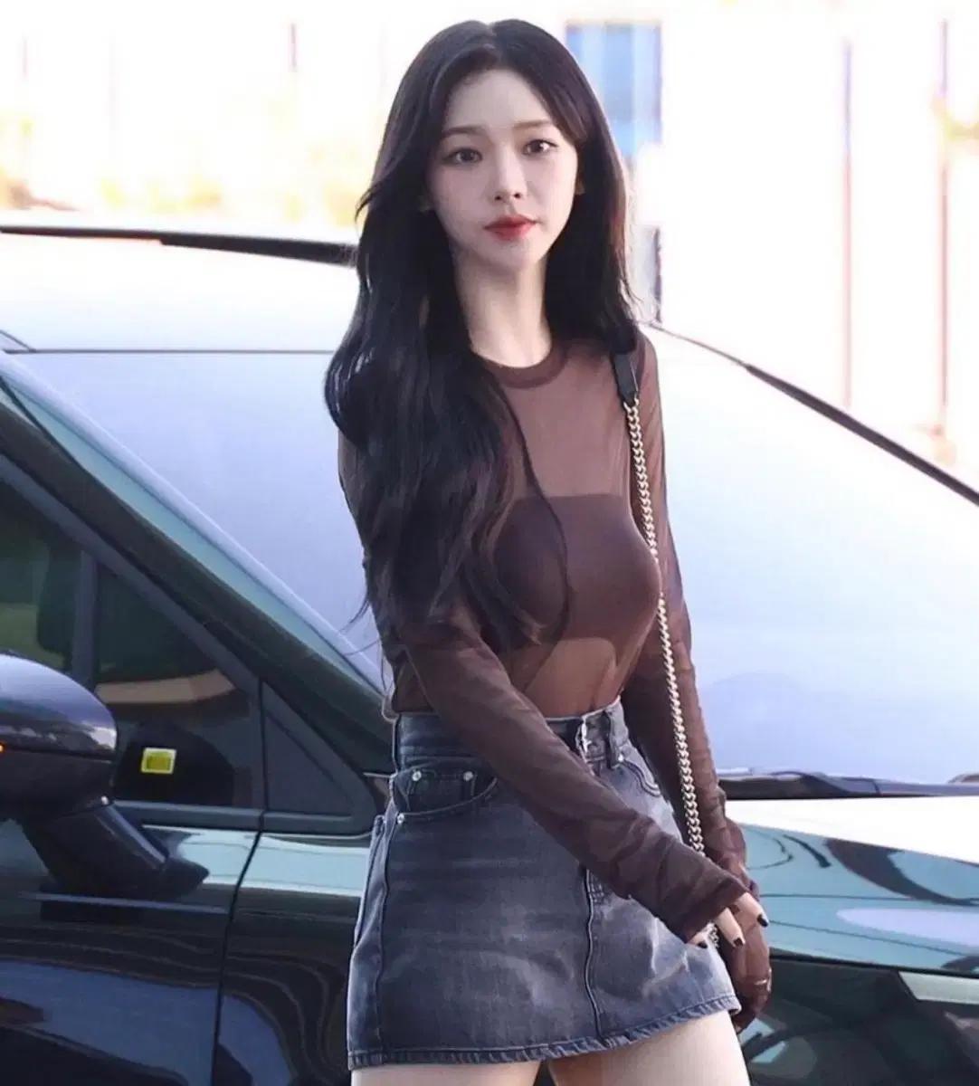 애즈온 kay skirt 에스파 카리나 착용
