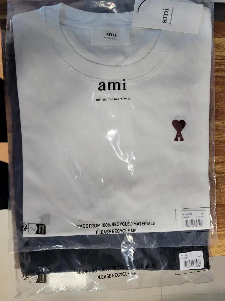 [ami] 아미 하트 로고 반팔 티셔츠 [화이트/블랙]